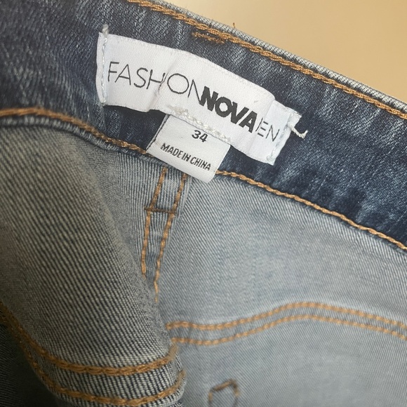Men’s Jeans - Picture 7 of 8